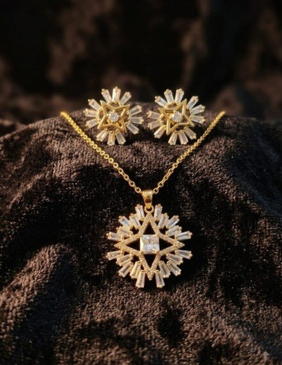 Geometric Starburst Pendant Set - Image 2